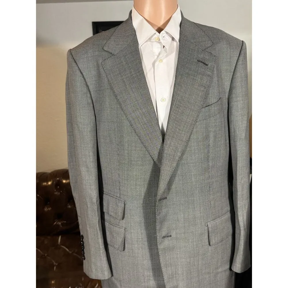 Tom Ford Nailhead Gray Suit 54 44R Shelton 36x31 Trousers Notch Lapel